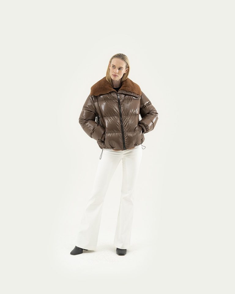 koupit péřovou bundu v Istanbulu