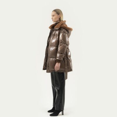 Ceny péřových bund od 800 $